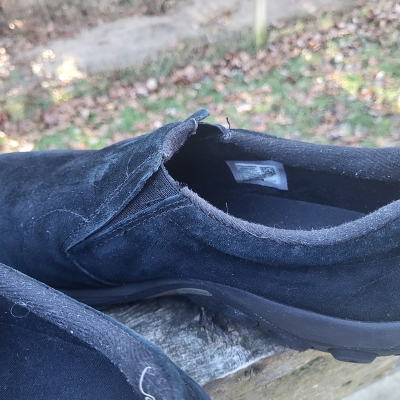 Gently used Men's Merrells slip on tan - Picture 3 of 8